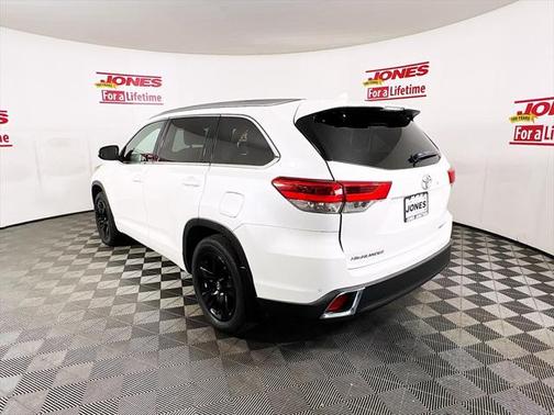 2019 Toyota Highlander Limited Platinum