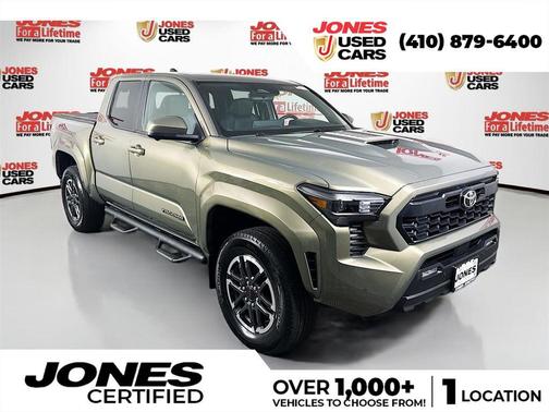 Bronze 2024 Toyota Tacoma TRD Sport