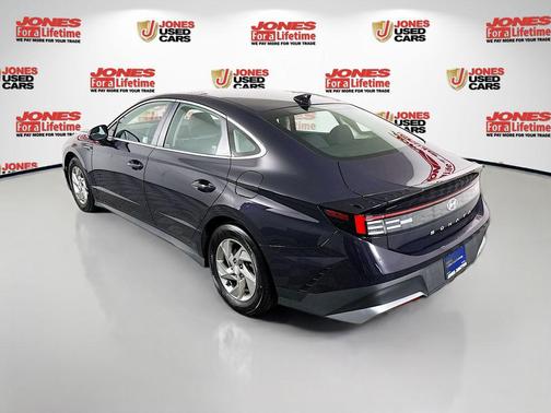 2025 Hyundai SONATA SE