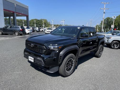 2025 Toyota Tacoma TRD Off Road