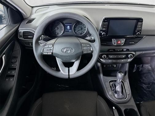 2019 Hyundai Elantra GT Base