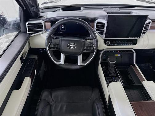 2024 Toyota Tundra Hybrid Capstone