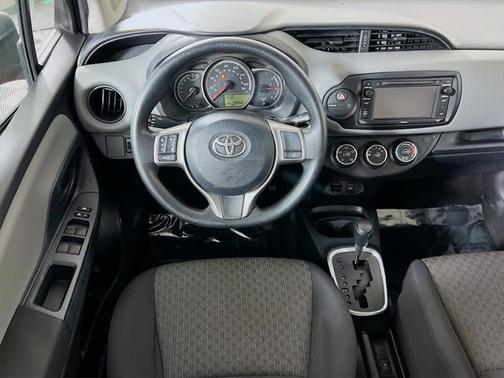 2017 Toyota Yaris L