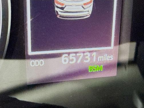 Ooh La La Rouge Mica 2019 Toyota Highlander LE Plus