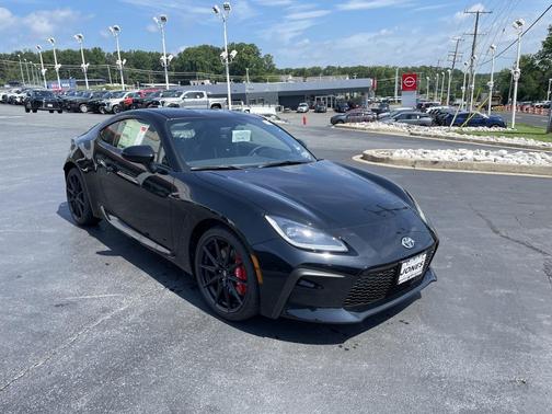 2025 Toyota GR86 Premium