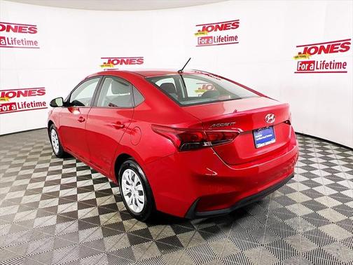 2021 Hyundai Accent SE