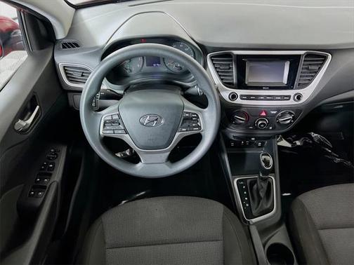 2021 Hyundai Accent SE