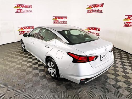 2021 Nissan Altima S FWD