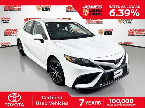 Ice 2024 Toyota Camry SE