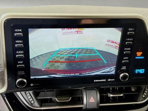 Pearl 2019 Toyota C-HR XLE