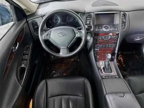 2017 INFINITI QX50 Base