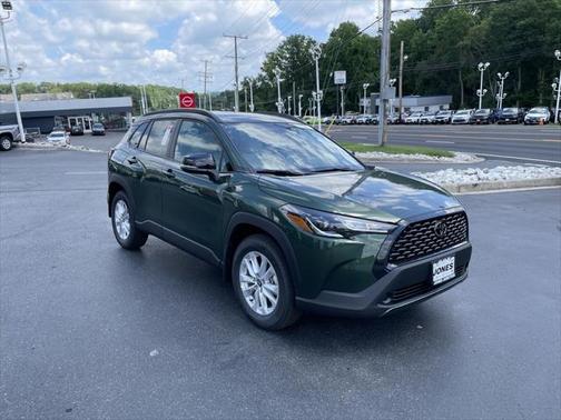 2025 Toyota Corolla Cross LE
