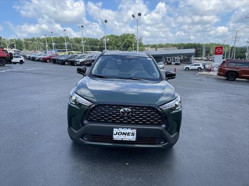 2025 Toyota Corolla Cross LE