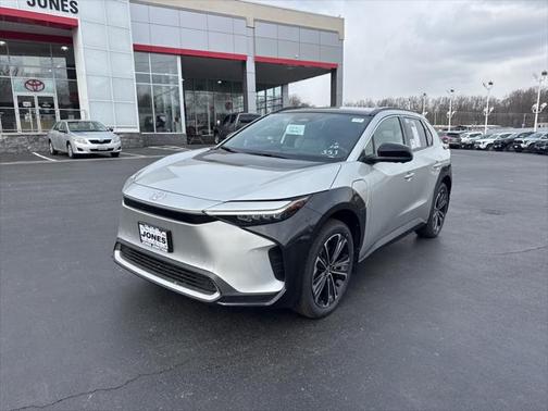 2025 Toyota bZ4X Limited