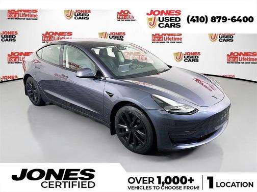 Gray 2023 Tesla Model 3 Standard Range