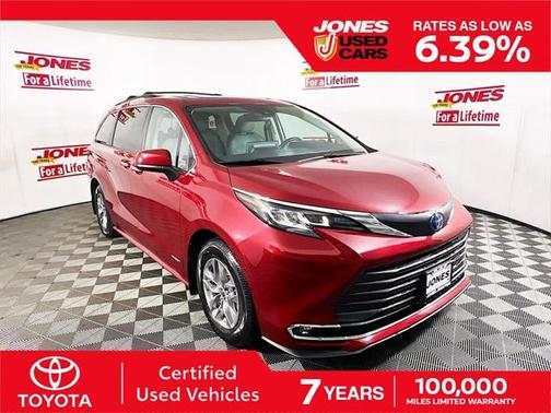 2021 Toyota Sienna XLE 7 Passenger