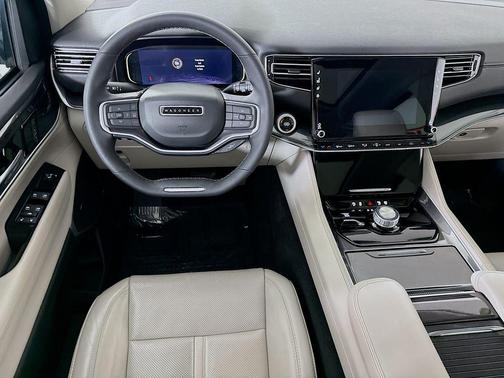 Bright White Clearcoat 2023 Jeep Wagoneer Series I 4x4