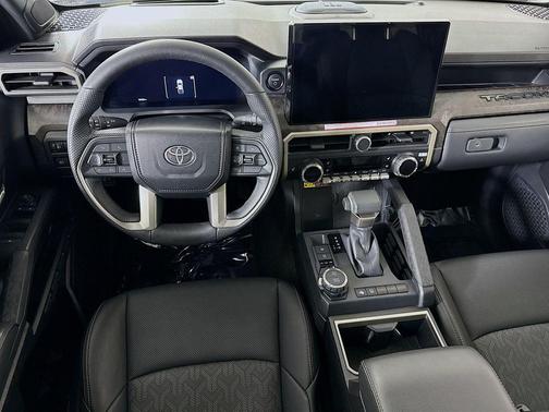 2024 Toyota Tacoma Hybrid Limited