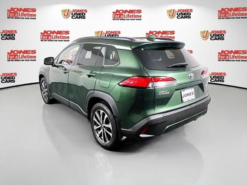 2023 Toyota Corolla Cross XLE