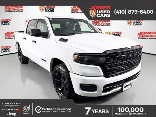 Bright White Clearcoat 2025 RAM 1500 Big Horn/Lone Star