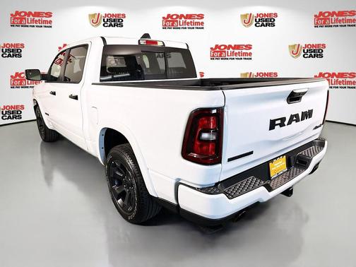 Bright White Clearcoat 2025 RAM 1500 Big Horn/Lone Star