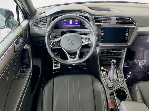 2023 Volkswagen Tiguan 2.0T SE R-Line Black 4MOTION