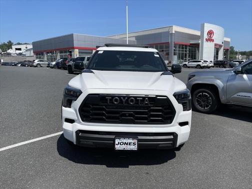 2025 Toyota Sequoia Base