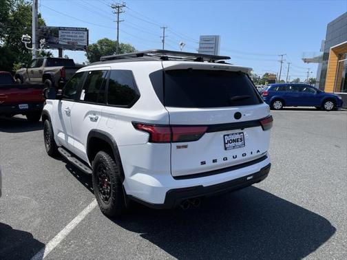 2025 Toyota Sequoia Base