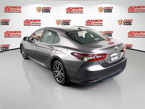 2023 Toyota Camry XLE