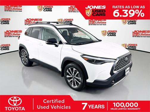 Pearl 2025 Toyota Corolla Cross XLE
