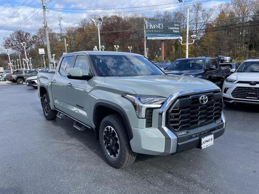 2026 Toyota Tundra SR5