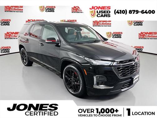 Mosaic Black Metallic 2023 Chevrolet Traverse Premier