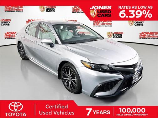 Celestial Silver Metallic 2023 Toyota Camry SE