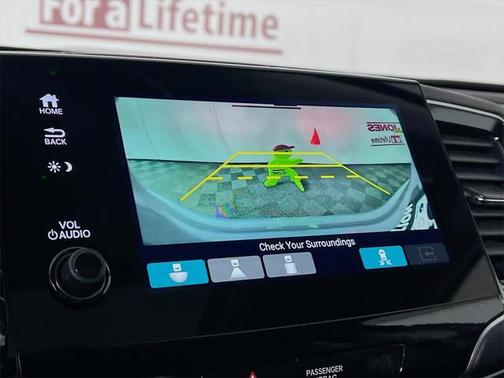 2022 Honda Pilot Touring 8-Passenger
