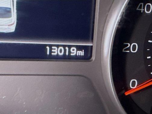 Snow White Pearl 2024 Kia Forte LXS