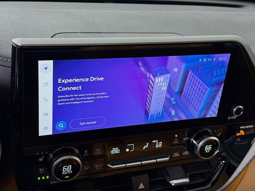 Moon Dust 2024 Toyota Highlander Platinum