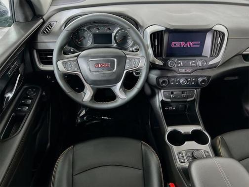 2024 GMC Terrain AWD AT4
