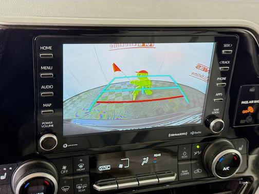 Magnetic Gray Metallic 2021 Toyota Highlander XLE