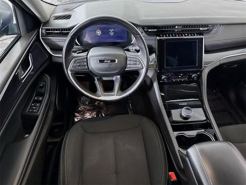 2021 Jeep Grand Cherokee L Laredo