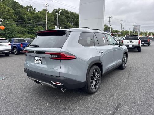 2025 Toyota Grand Highlander Hybrid Limited MAX