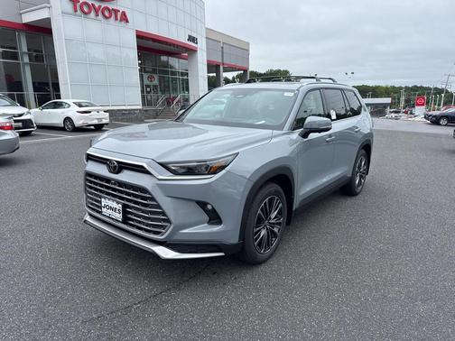 2025 Toyota Grand Highlander Hybrid Limited MAX