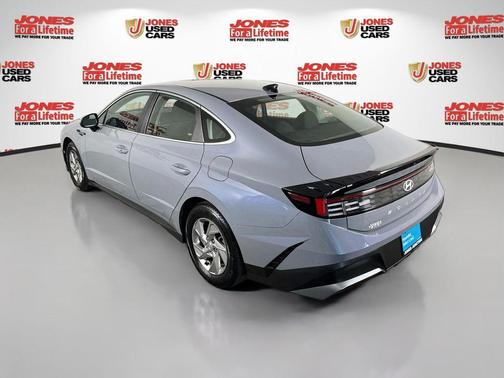 Transmission Blue 2025 Hyundai SONATA SE