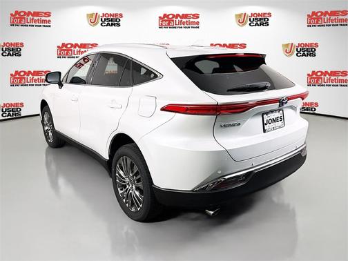 2024 Toyota Venza XLE