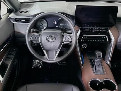 2024 Toyota Venza XLE