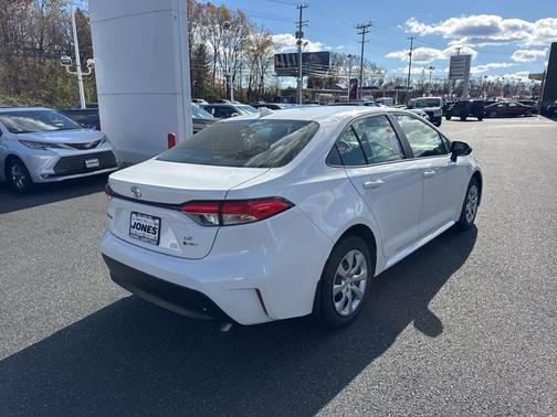 2026 Toyota Corolla Hybrid LE