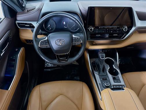 2020 Toyota Highlander Platinum