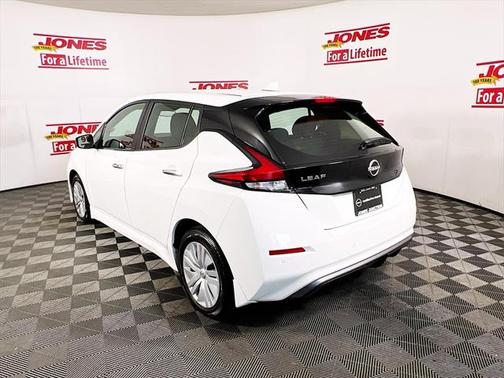 2023 Nissan Leaf S 40 kWh