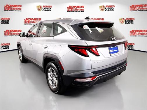 2024 Hyundai TUCSON SE