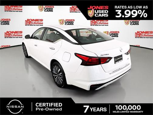 2023 Nissan Altima 2.5 SV