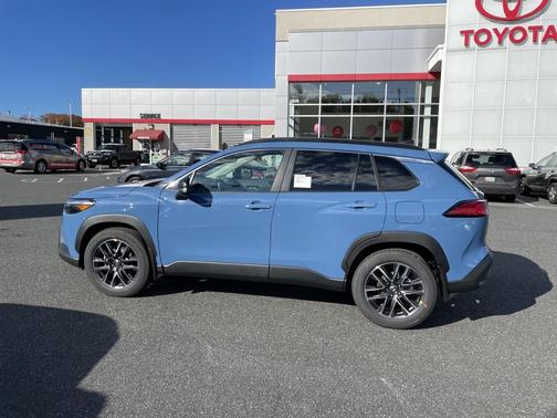 2026 Toyota Corolla Cross XLE